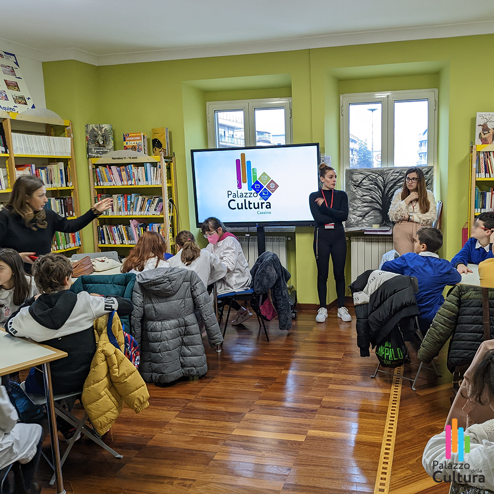 Scuola Pio di Meo in visita alla biblioteca